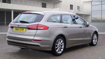 FORD MONDEO 2.0 Mondeo Titanium Edition HEV Auto 5dr