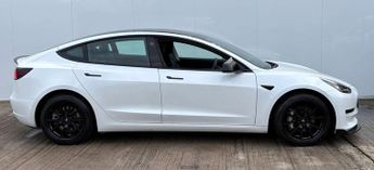 TESLA MODEL 3 Model 3 Long Range AWD 4WD 4dr