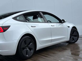 TESLA MODEL 3 Model 3 Long Range AWD 4WD 4dr