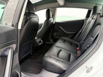 TESLA MODEL 3 Model 3 Long Range AWD 4WD 4dr