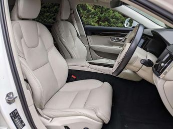 Volvo V90 2.0 T4 Inscription Estate 5dr Petrol Auto Euro 6 (s/s) (190 ps)