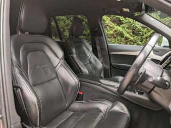 Volvo XC90 2.0 D5 PowerPulse R-Design SUV 5dr Diesel Auto 4WD Euro 6 (s/s) 