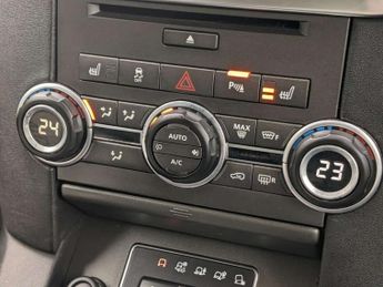 Land Rover Discovery 4 3.0 SD V6 Graphite SUV 5dr Diesel Auto 4WD Euro 6 (s/s) (256 bhp