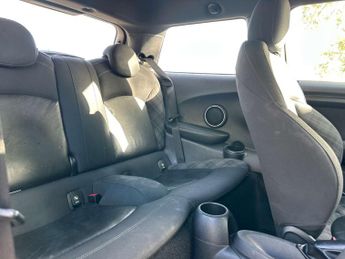 MINI HATCH 1.5 Cooper Auto 3dr