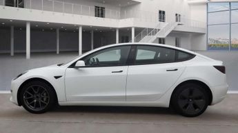 TESLA MODEL 3 (Dual Motor) Long Range Saloon 4dr Electric Auto 4WDE (346 ps)