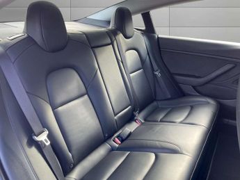 TESLA MODEL 3 (Dual Motor) Long Range Saloon 4dr Electric Auto 4WDE (346 ps)