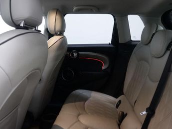 MINI HATCH 2.0 Cooper S Exclusive Auto 5dr