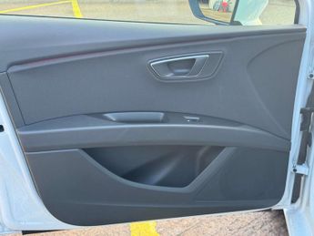 SEAT LEON 1.5 Leon FR TSi Evo Semi-Automatic 5dr - NATIONAL DELIVERY*