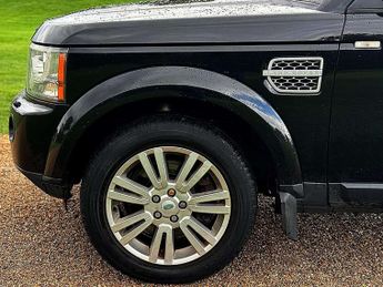 LAND ROVER DISCOVERY 3.0 Discovery HSE TDV6 Auto 4WD 5dr