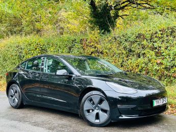 TESLA MODEL 3 Model 3 Long Range AWD 4WD 4dr