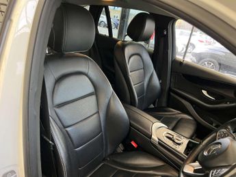 MERCEDES-BENZ GLC 2.1 GLC 220 D 4Matic SE Auto 4WD 5dr