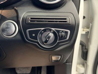 MERCEDES-BENZ GLC 2.1 GLC 220 D 4Matic SE Auto 4WD 5dr