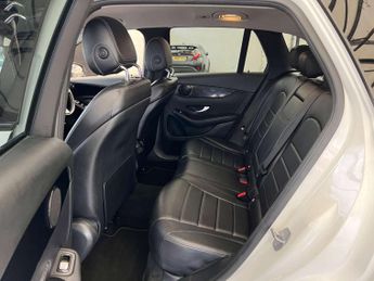 MERCEDES-BENZ GLC 2.1 GLC 220 D 4Matic SE Auto 4WD 5dr