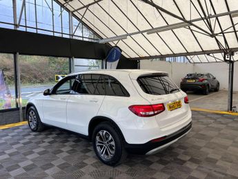 MERCEDES-BENZ GLC 2.1 GLC 220 D 4Matic SE Auto 4WD 5dr