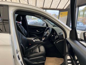 MERCEDES-BENZ GLC 2.1 GLC 220 D 4Matic SE Auto 4WD 5dr