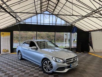 Mercedes C Class 2.0 C200 Sport Auto 4dr