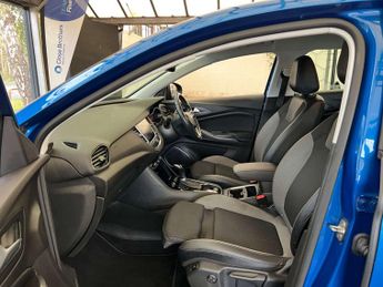 VAUXHALL GRANDLAND X 1.2 Grandland X Tech Line Nav T S/S Auto 5dr