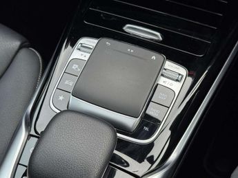 MERCEDES-BENZ A-CLASS 2.0 AMG A 35 4Matic Premium+ Automatic 4WD 5dr - NATIONAL DELIVE