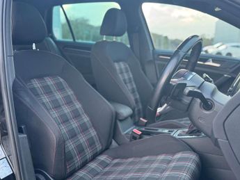Volkswagen Golf 2.0 Golf GTi Performance Semi-Auto 5dr
