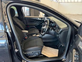 FORD FOCUS 1.5 Focus ST-Line EcoBlue Auto 5dr