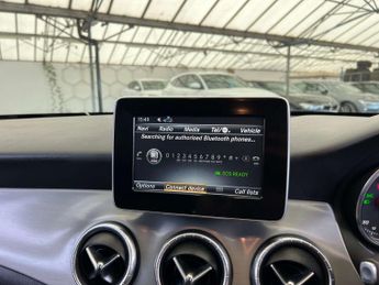 MERCEDES-BENZ CLA 2.1 CLA 220 D AMG Line 4Matic Auto 4WD 5dr