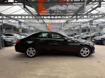 MERCEDES-BENZ C-CLASS 2.1 C 220 SE Executive Edition D Auto 4dr