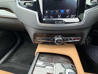 VOLVO XC90 2.0 XC90 Inscription Pro T8 PHEV AWD Auto 4WD 5dr