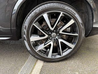 VOLVO XC90 2.0 XC90 Inscription Pro T8 PHEV AWD Auto 4WD 5dr