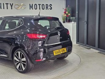 RENAULT CLIO 1.5 Clio Dynamique S Nav dCi Auto 5dr