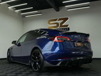 Tesla Model 3 Model 3 Long Range AWD 4WD 4dr