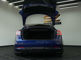 Tesla Model 3 Model 3 Long Range AWD 4WD 4dr