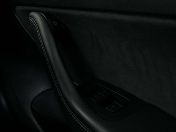 Tesla Model 3 Model 3 Long Range AWD 4WD 4dr