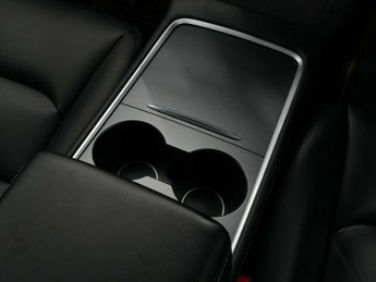 Tesla Model 3 Model 3 Long Range AWD 4WD 4dr