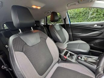 Vauxhall GRANDLAND X 1.2 Grandland X Sport Nav T S/S Auto 5dr