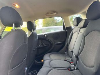 MINI COUNTRYMAN 1.6 Countryman One Auto 5dr