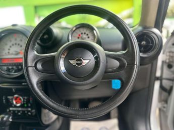 MINI COUNTRYMAN 1.6 Countryman One Auto 5dr