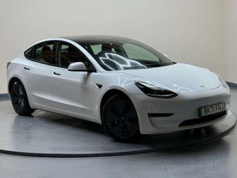 TESLA MODEL 3 Model 3 Standard-Range + 4dr