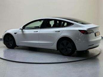 TESLA MODEL 3 Model 3 Standard-Range + 4dr