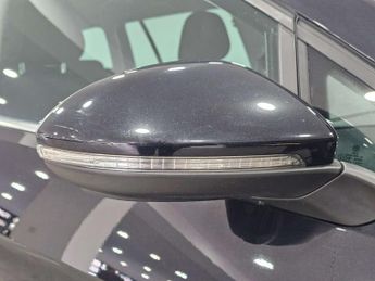 VOLKSWAGEN GOLF 2.0 Golf GT TDI BlueMotion Technology Semi-Auto 5dr