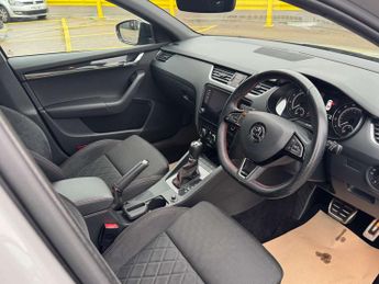 SKODA OCTAVIA 2.0 Octavia vRS 245 TSi Semi-Automatic 5dr - NATIONAL DELIVERY*