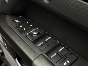 Land Rover DEFENDER 5.0 Defender V8 Auto 4WD 5dr