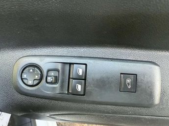 PEUGEOT PARTNER 1.5 Partner Asphalt Premium Blue HDi A