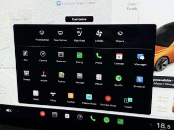 TESLA MODEL 3 Model 3 Standard Range + 4dr