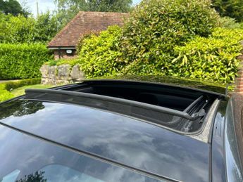 Mercedes-Benz E-CLASS 2.0 E300 AMG Line (Premium Plus) Coupe 2dr Petrol G-Tronic+ Euro