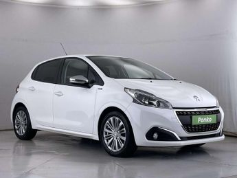 Peugeot 208 1.2 208 Signature PureTech S/S 5dr