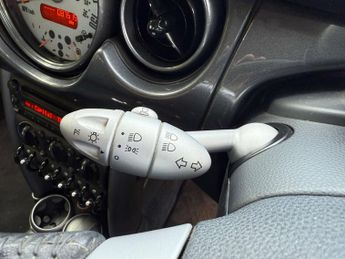 MINI HATCH 1.6 One 3dr