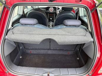 MINI HATCH 1.6 One 3dr