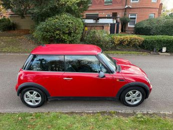 MINI HATCH 1.6 One 3dr