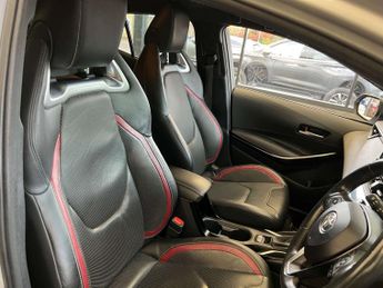 TOYOTA COROLLA 1.8 Corolla Excel HEV CVT 5dr