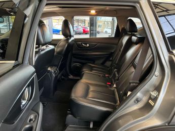 NISSAN X-TRAIL 2.0 X-Trail Tekna dCi 4x4 CVT 4WD 5dr